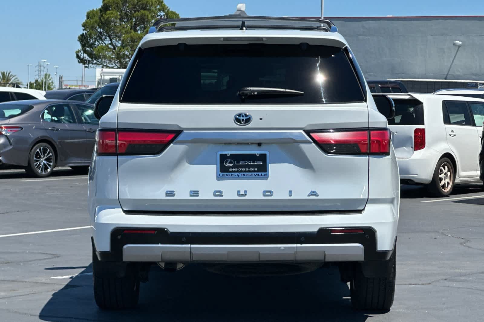 Used 2024 Toyota Sequoia Capstone AWD/4WD image 8