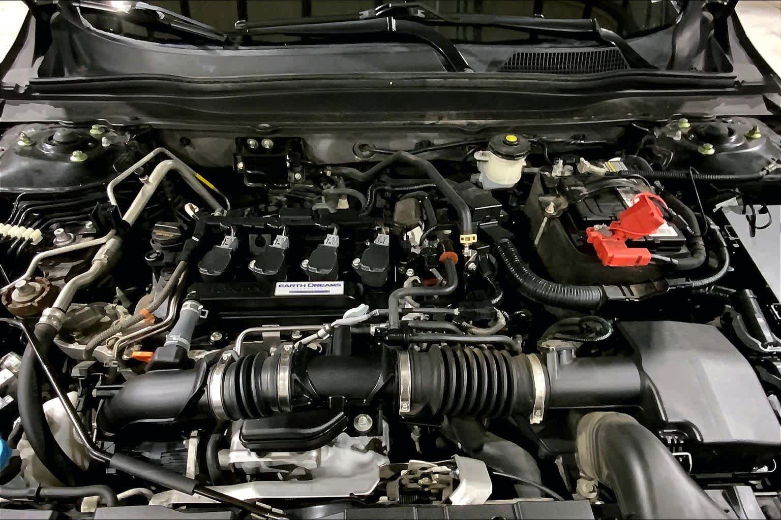 Used 2019 Honda Accord LX image 32