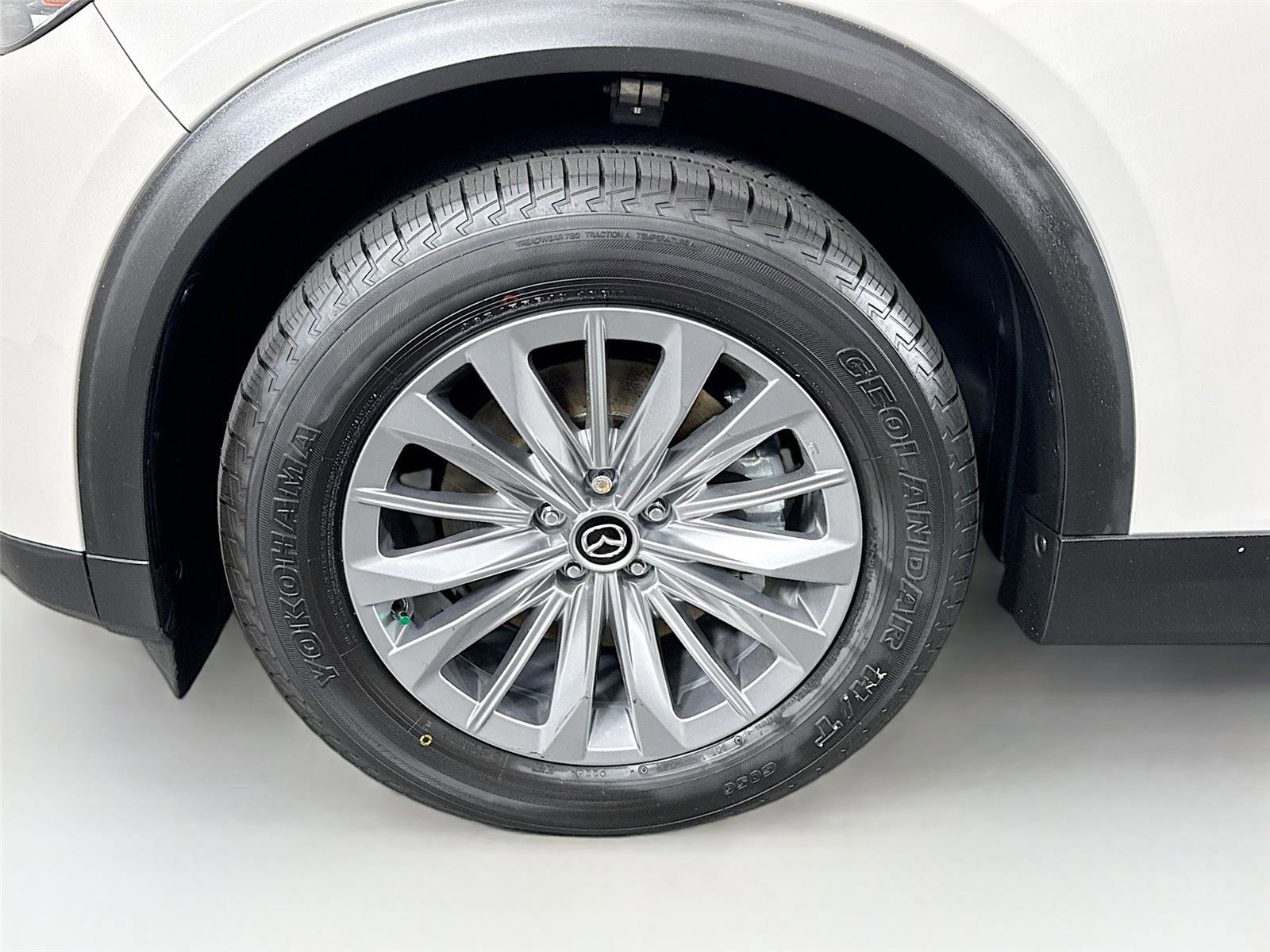 Used 2025 MAZDA CX-90 Plug-In Hybrid w/ Preferred AWD/4WD image 46