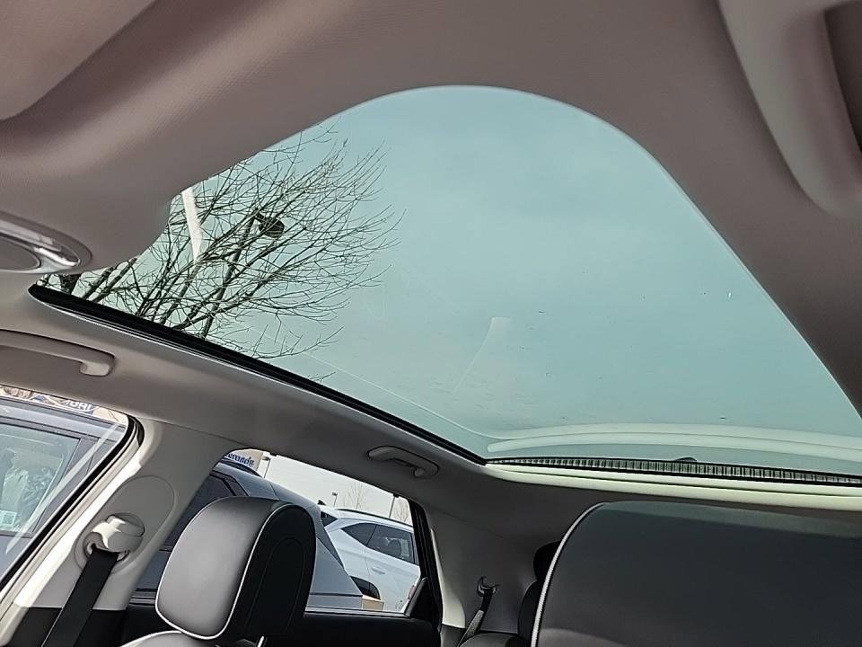 Used 2024 Hyundai Ioniq 5 Limited image 8