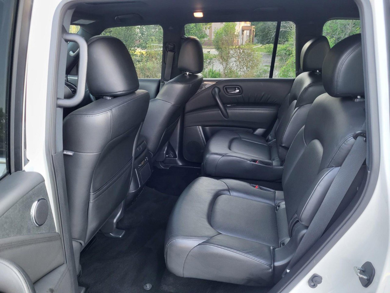 Used 2023 Nissan Armada SL w/ Midnight Edition Package AWD/4WD image 15