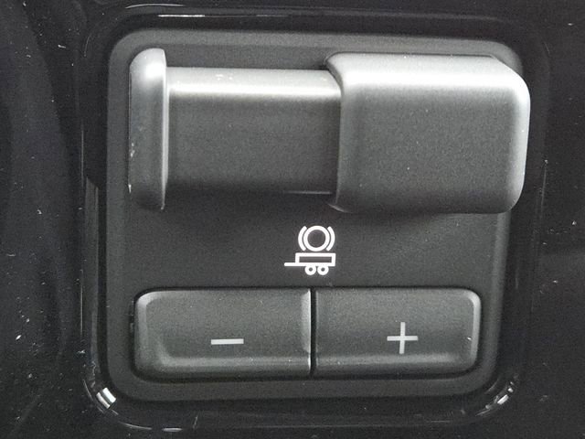 New 2026 GMC Sierra 1500 Elevation image 10