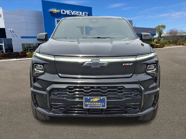 Used 2025 Chevrolet Silverado EV RST AWD/4WD image 23