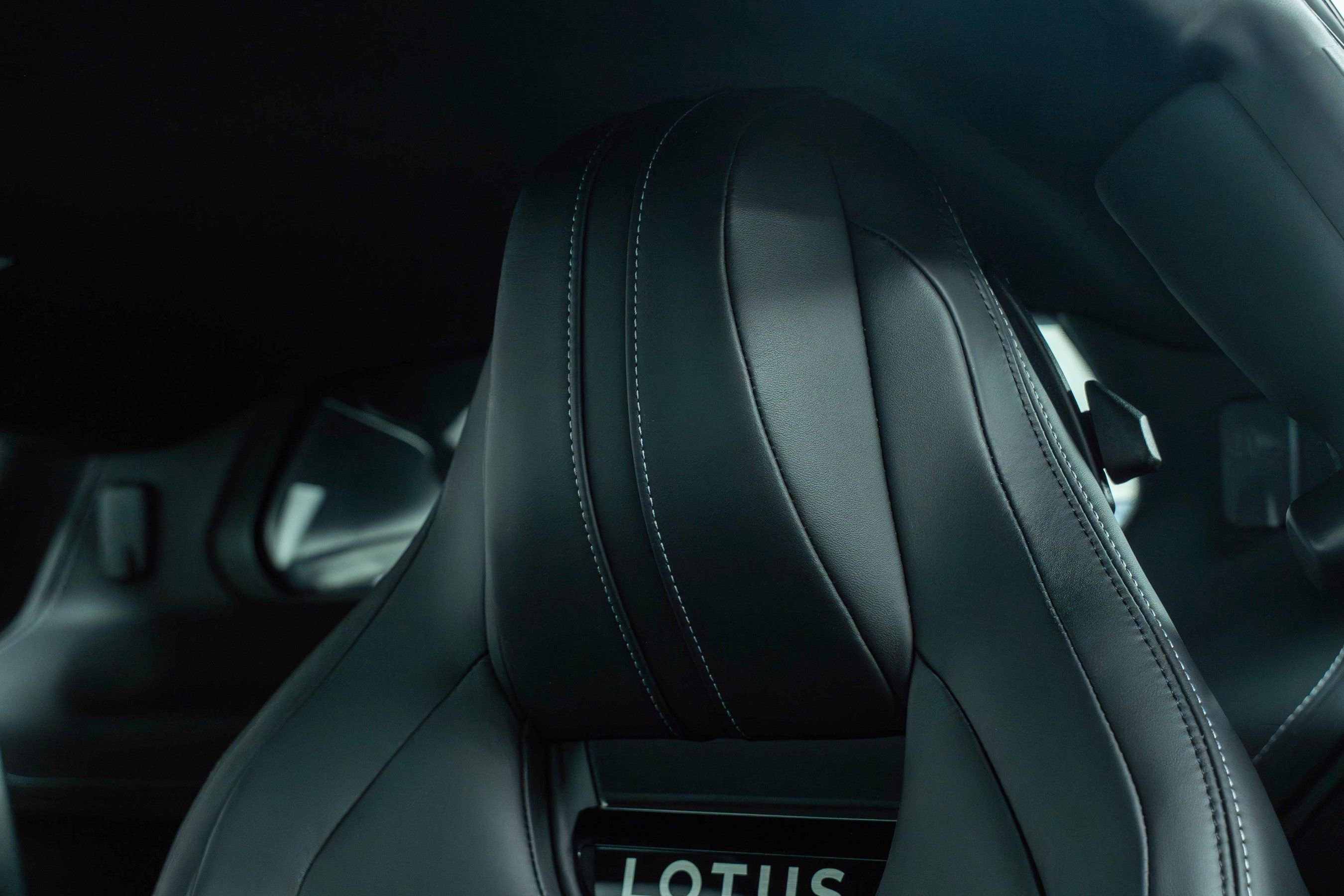 New 2025 Lotus Emira image 19