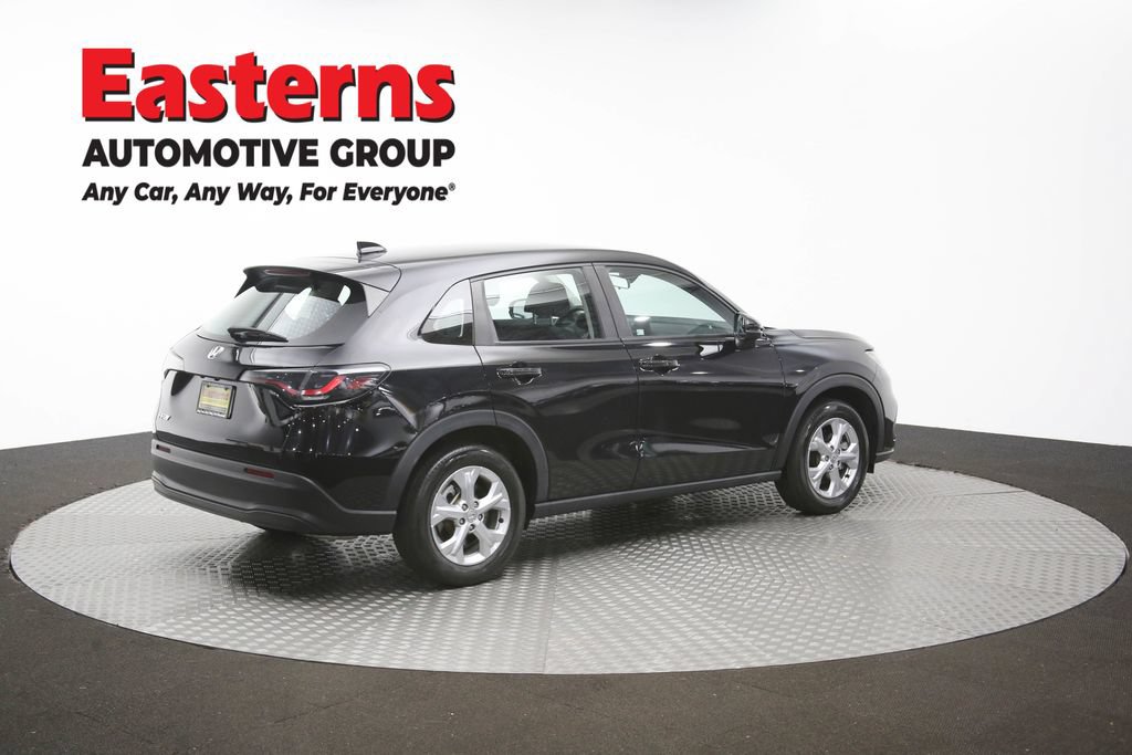 Used 2023 Honda HR-V LX image 40