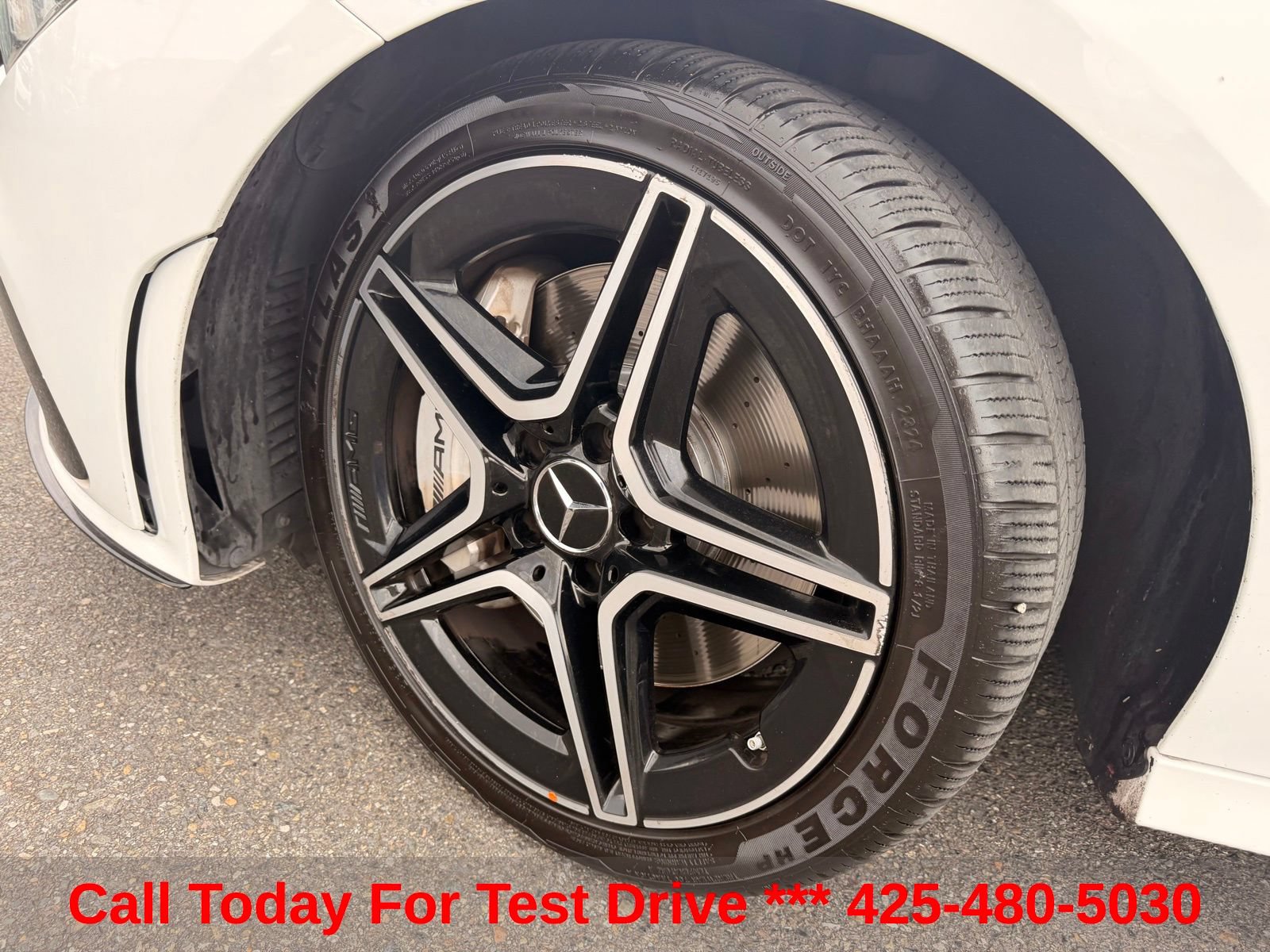 Used 2020 Mercedes-Benz CLA 35 AMG 4MATIC image 4