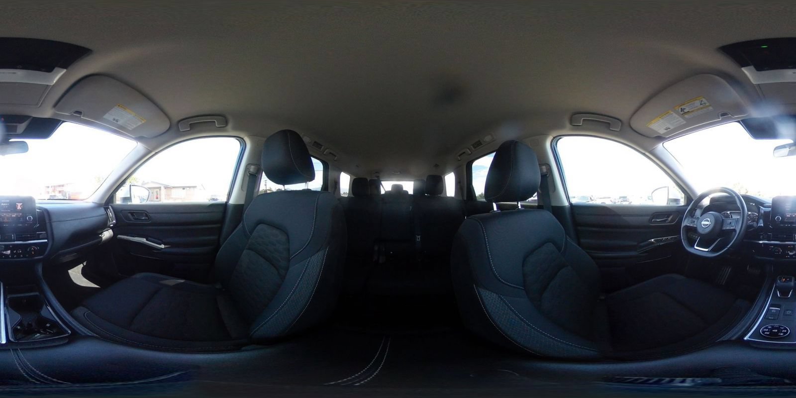 Used 2025 Nissan Pathfinder SV AWD/4WD image 40