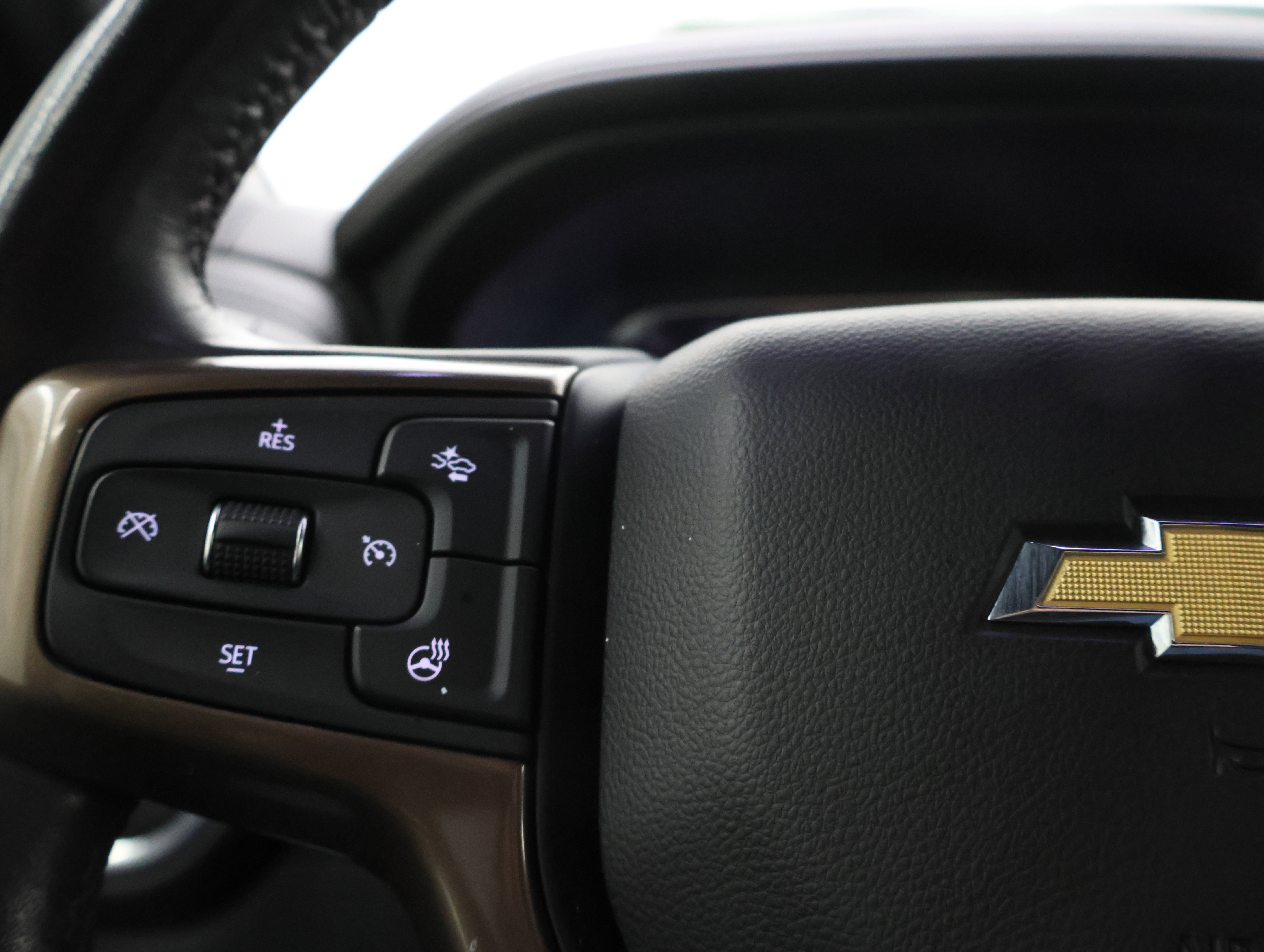 Used 2021 Chevrolet Silverado 2500 High Country w/ Z71 Off-Road Package AWD/4WD image 15
