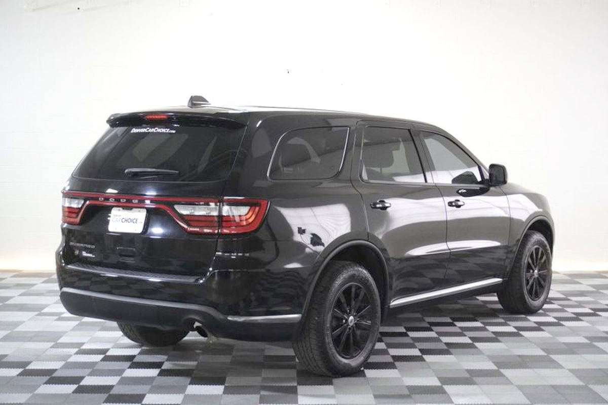 Used 2020 Dodge Durango SXT image 6