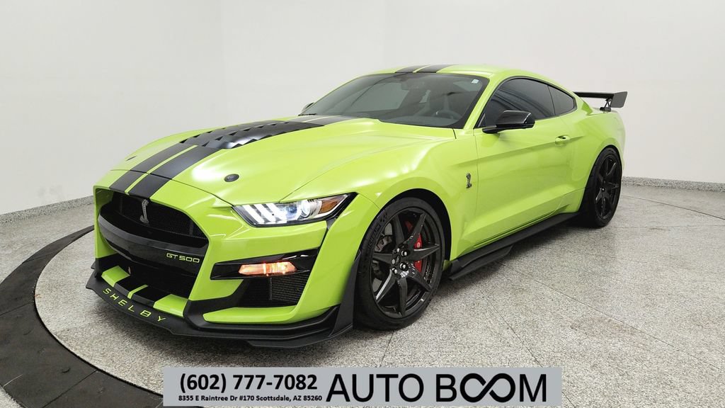 Used 2020 Ford Mustang Shelby GT500 w/ Carbon Fiber Track Pack RWD image 1