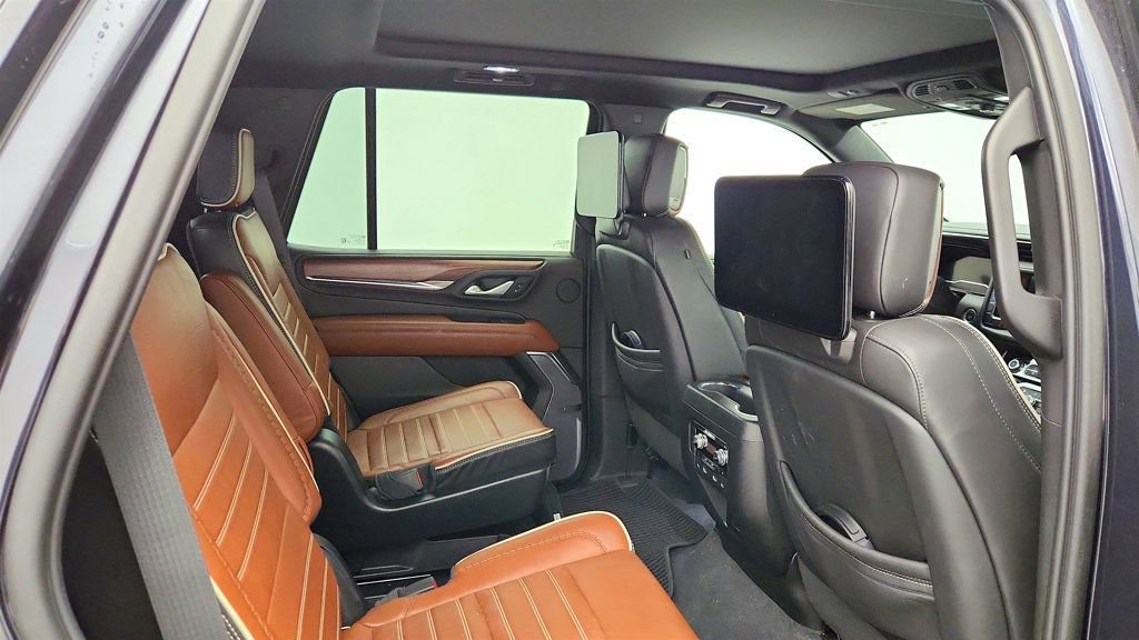 Used 2023 GMC Yukon Denali Ultimate image 25