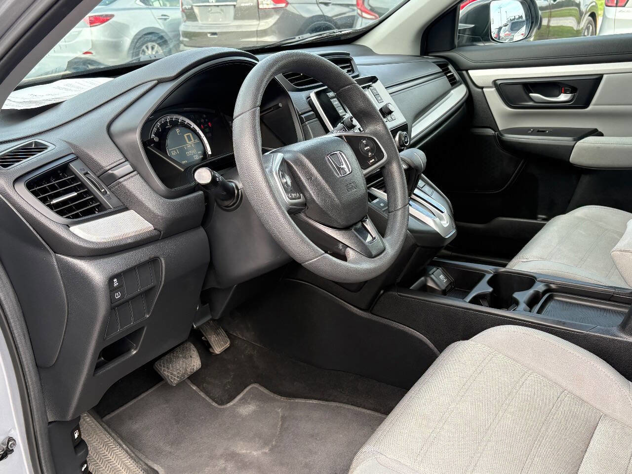 Used 2017 Honda CR-V LX image 9