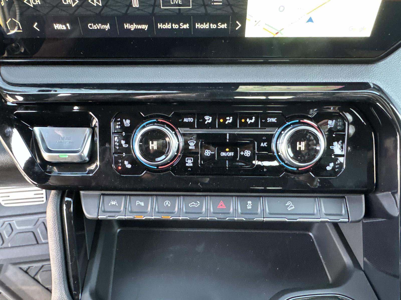 New 2026 GMC Sierra 1500 AT4 w/ Technology Package AWD/4WD image 32