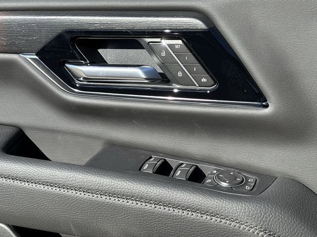 New 2026 GMC Yukon XL Denali w/ Sun & Power Step Package image 18