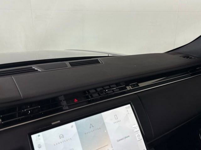 Certified 2026 Land Rover Range Rover SE image 29