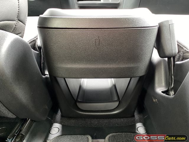New 2027 Chrysler Pacifica Select AWD/4WD image 21