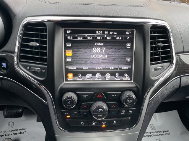 Used 2015 Jeep Grand Cherokee Overland w/ Advanced Technology Group AWD/4WD image 13