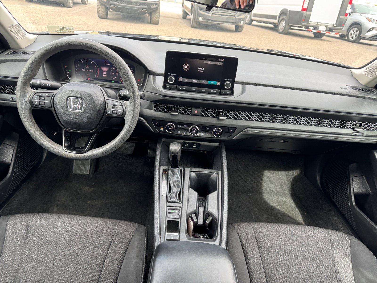 Used 2023 Honda Accord EX image 31