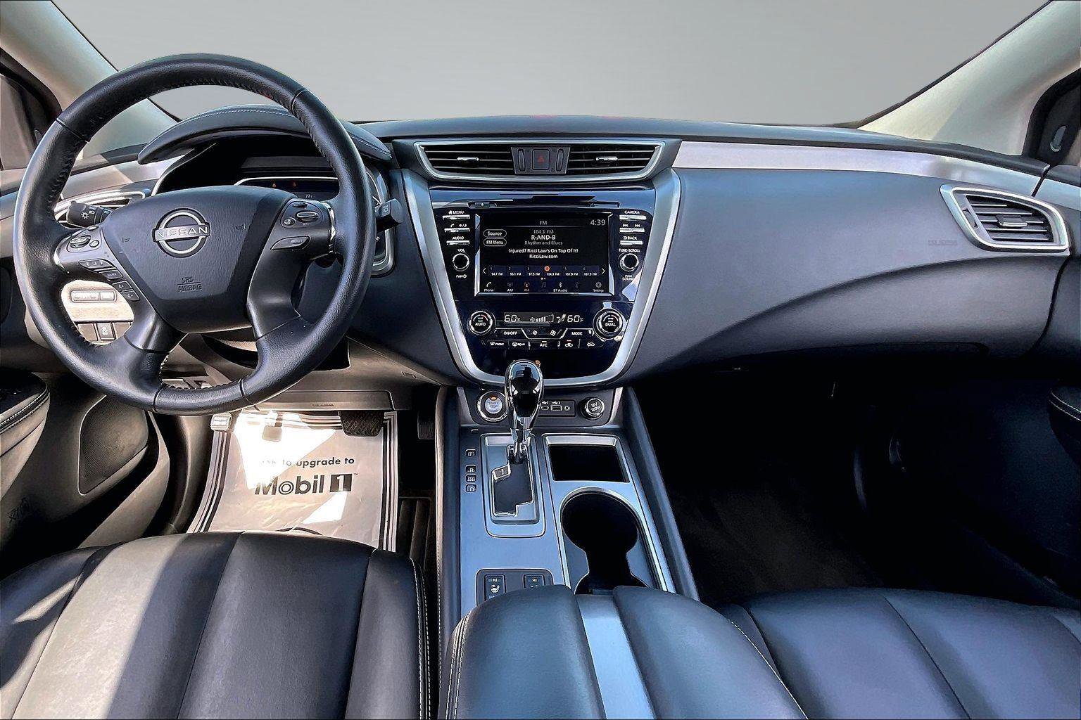 Certified 2024 Nissan Murano SV w/ SV Midnight Edition Package FWD image 17
