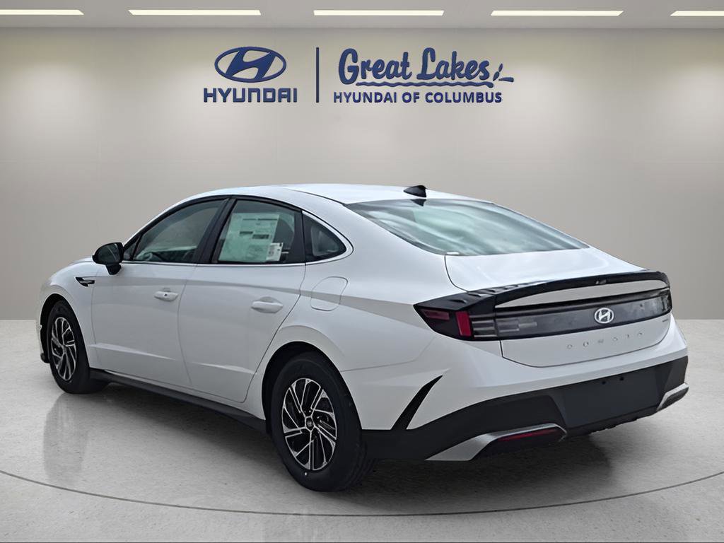 New 2026 Hyundai Sonata Blue FWD image 4