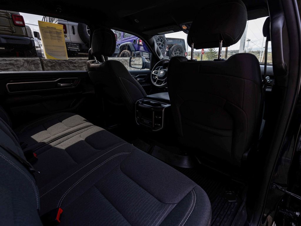 Used 2023 RAM 1500 Big Horn AWD/4WD image 23