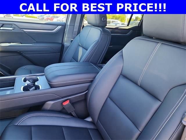 New 2026 GMC Acadia Elevation w/ Super Cruise Package image 14