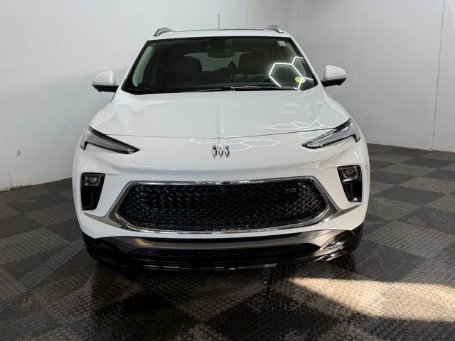 Certified 2026 Buick Encore GX Sport Touring w/ Advanced Technology Package image 4