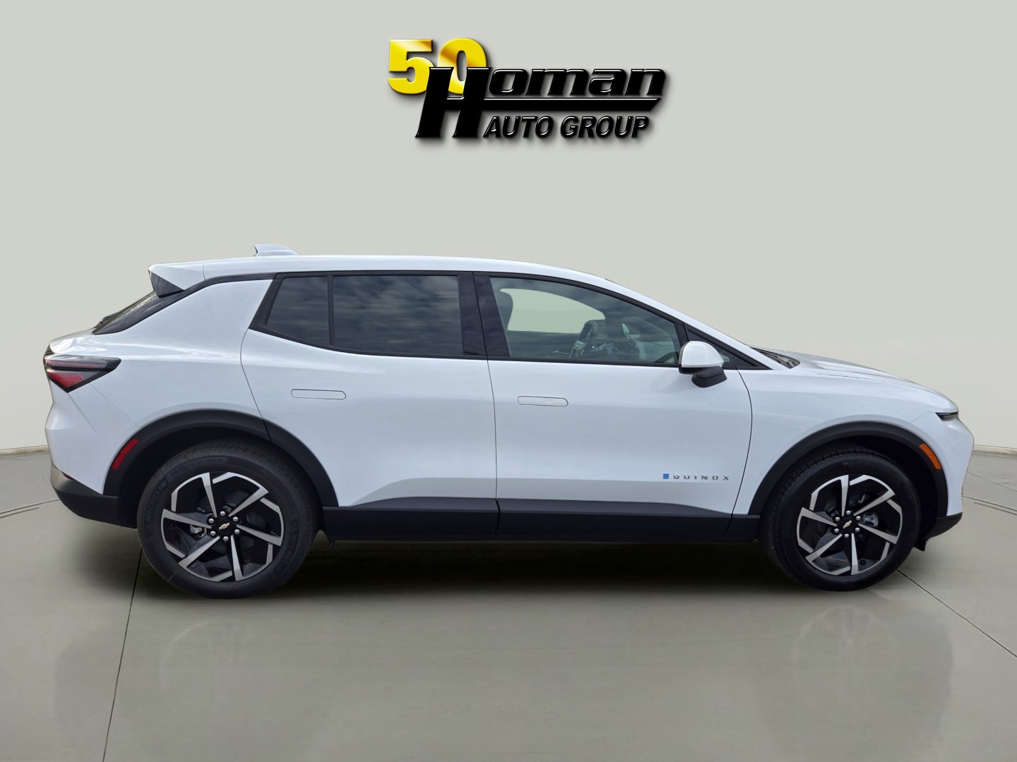 New 2026 Chevrolet Equinox EV LT image 2