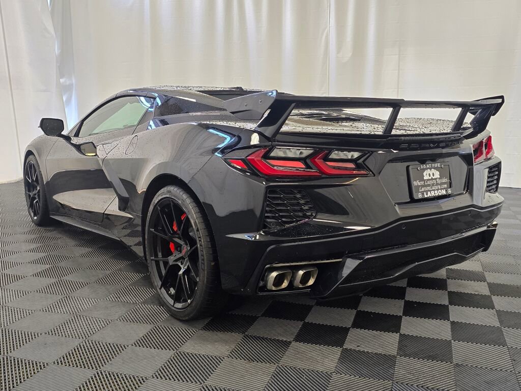 Used 2024 Chevrolet Corvette Stingray image 4