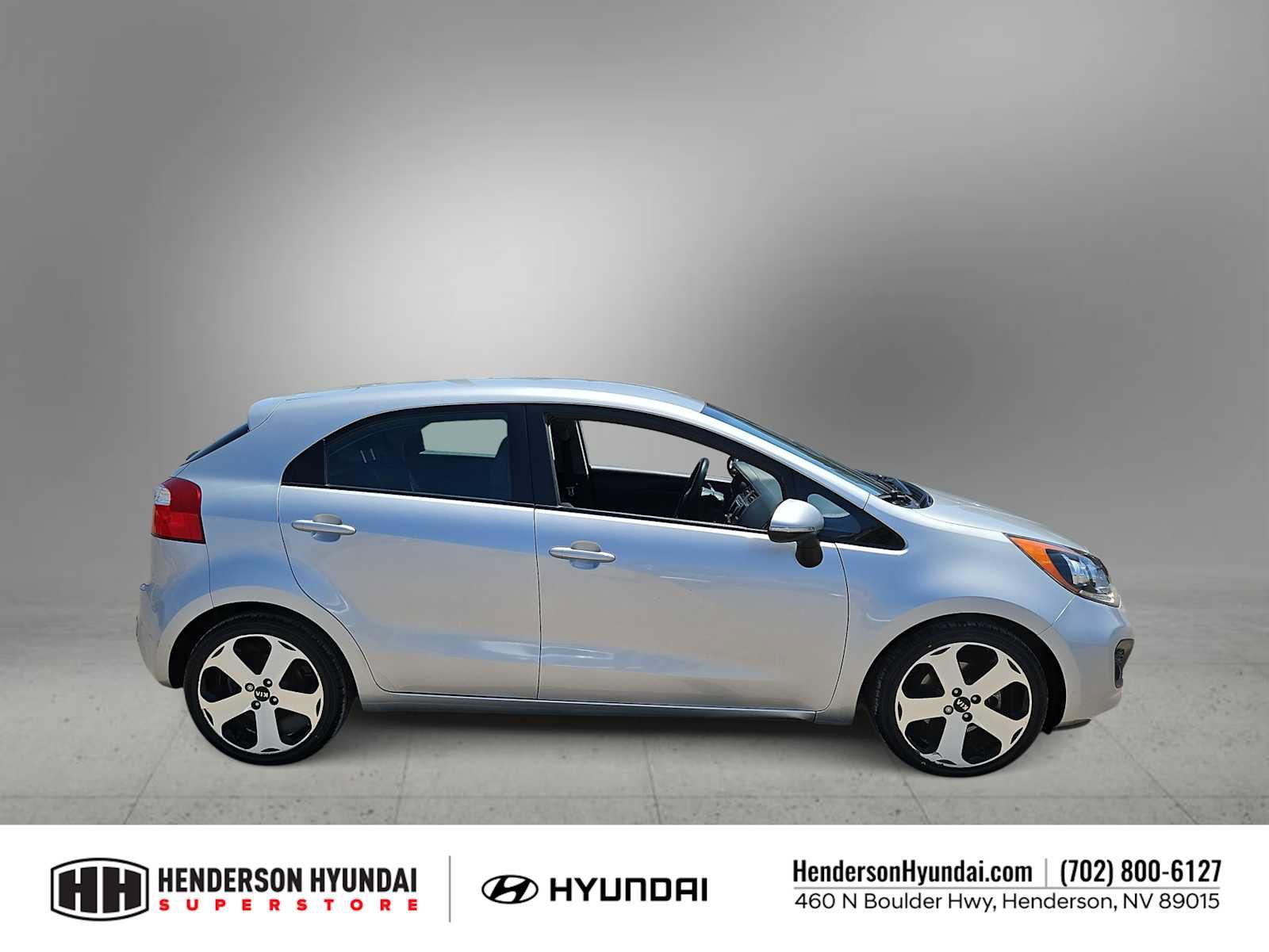 Used 2012 Kia Rio SX FWD image 9