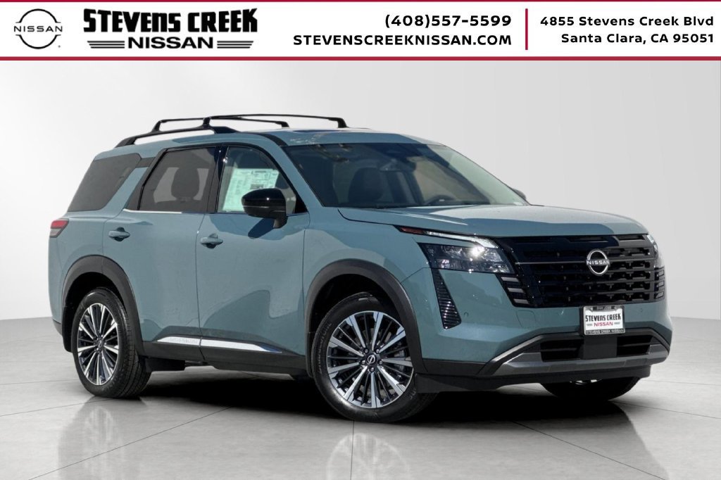 New 2026 Nissan Pathfinder Platinum w/ Accent Package AWD/4WD image 1