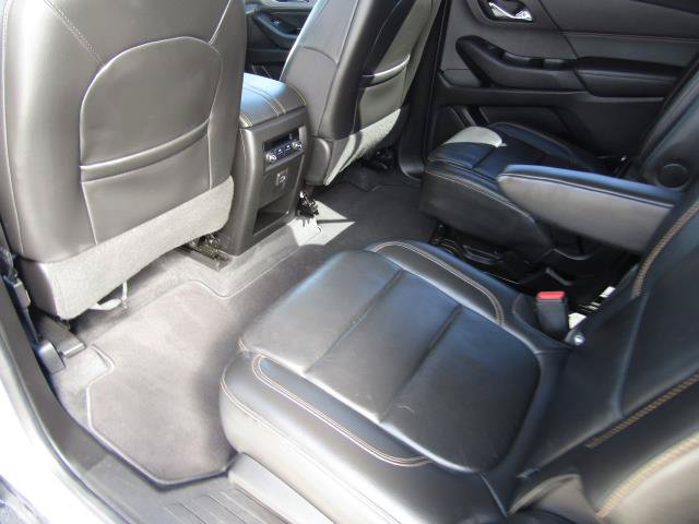 Used 2020 Chevrolet Traverse LT w/ Driver Confidence II Package AWD/4WD image 15