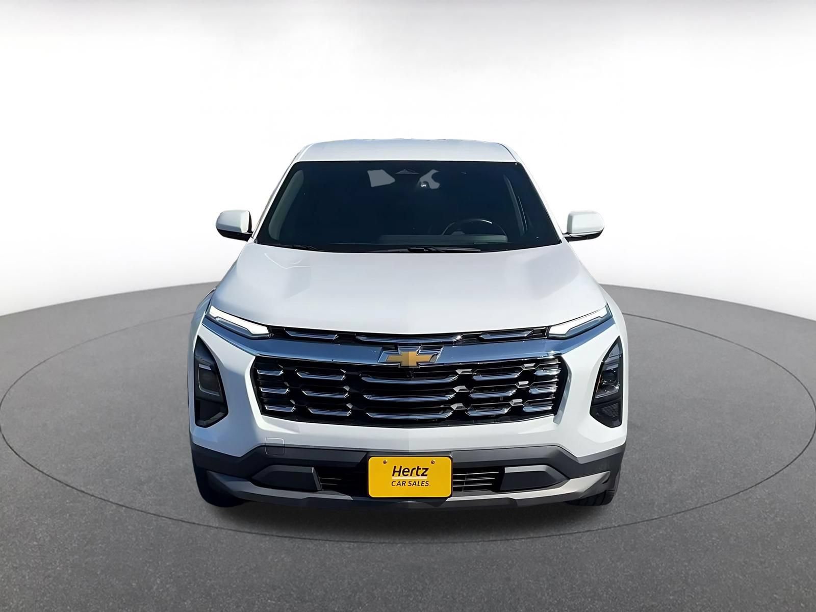 Used 2025 Chevrolet Equinox LT FWD image 4