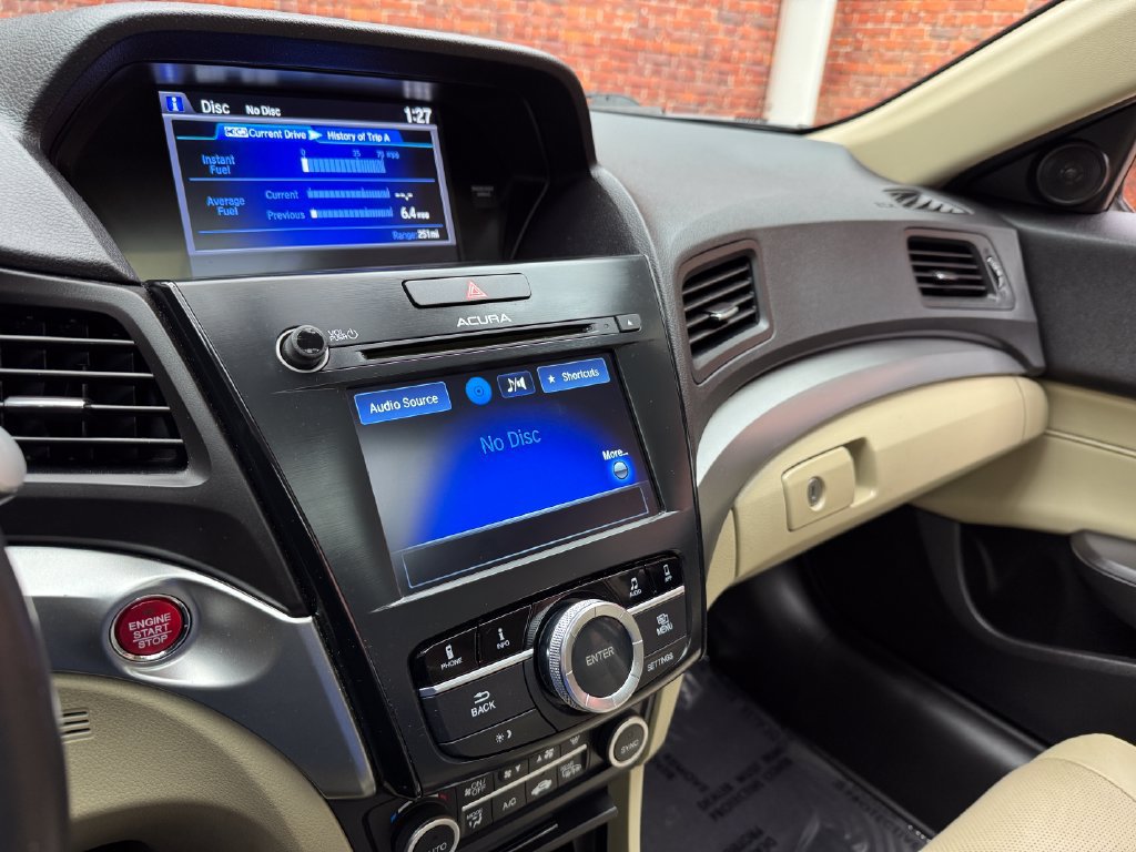 Used 2016 Acura ILX FWD image 23