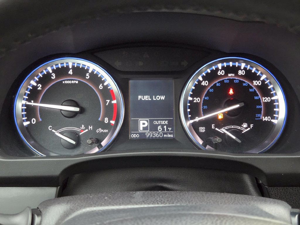 Used 2015 Toyota Highlander Plus FWD image 34