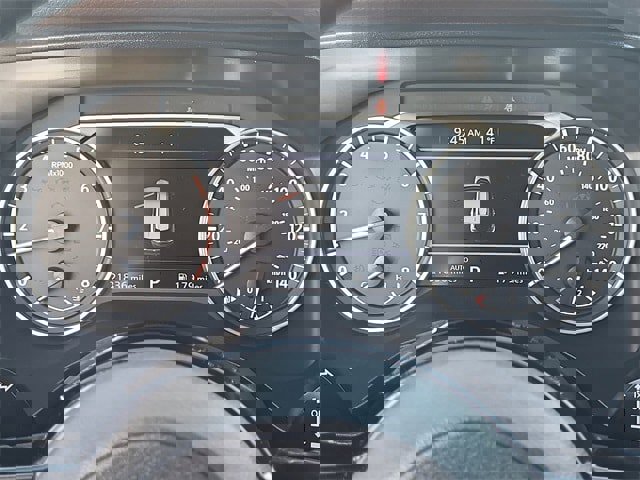 Certified 2023 Nissan Rogue SV image 11