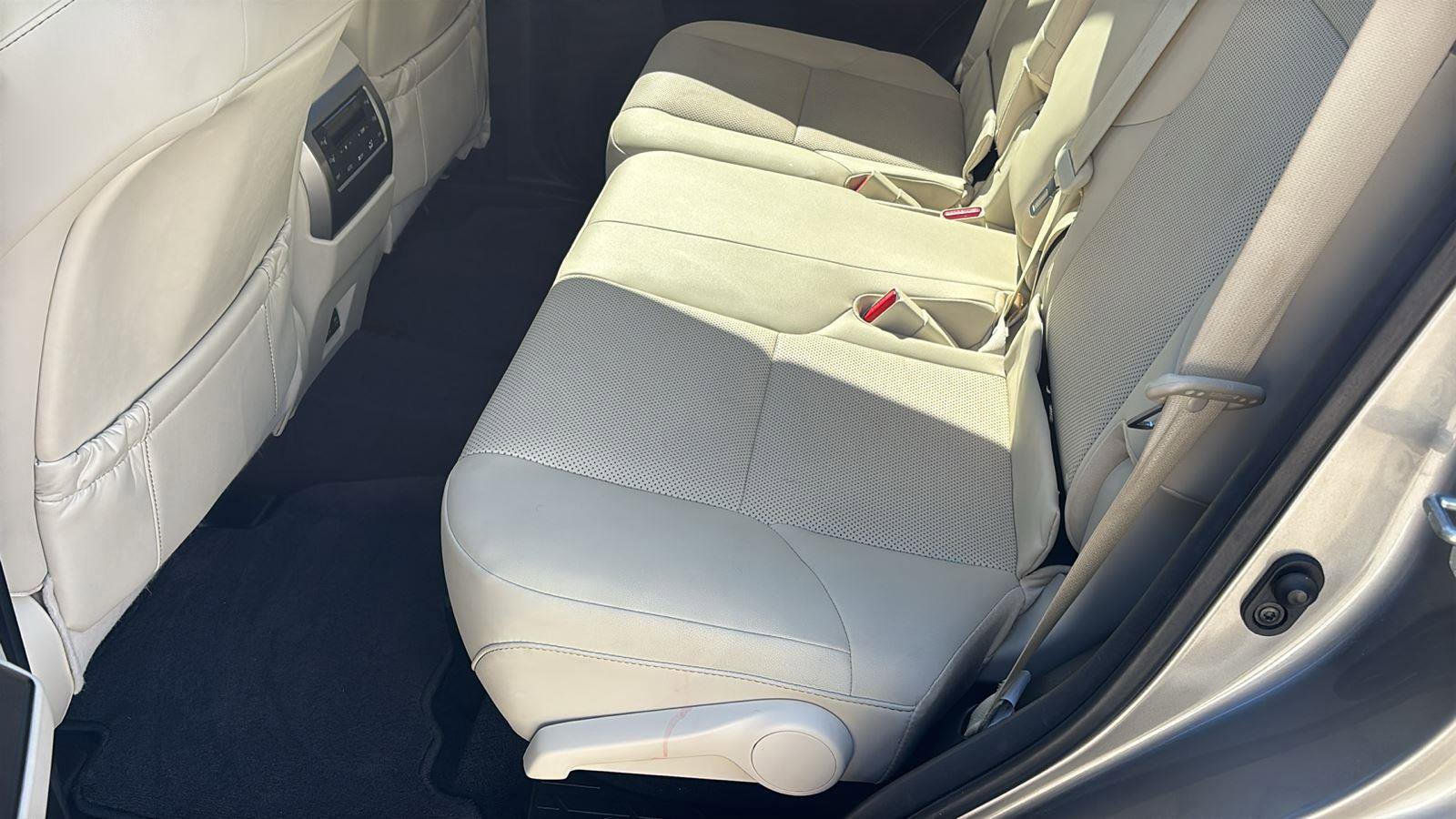 Used 2023 Lexus GX 460 Premium image 15