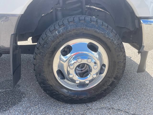 Used 2022 Ford F350 Lariat w/ Lariat Ultimate Package AWD/4WD image 12
