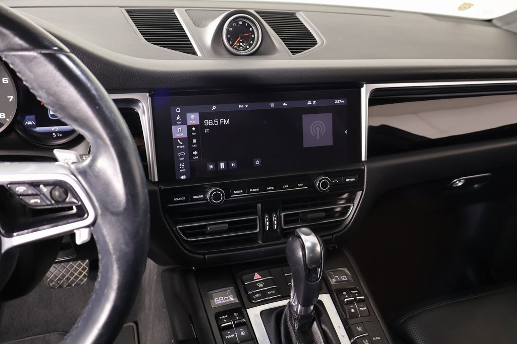Used 2020 Porsche Macan image 6