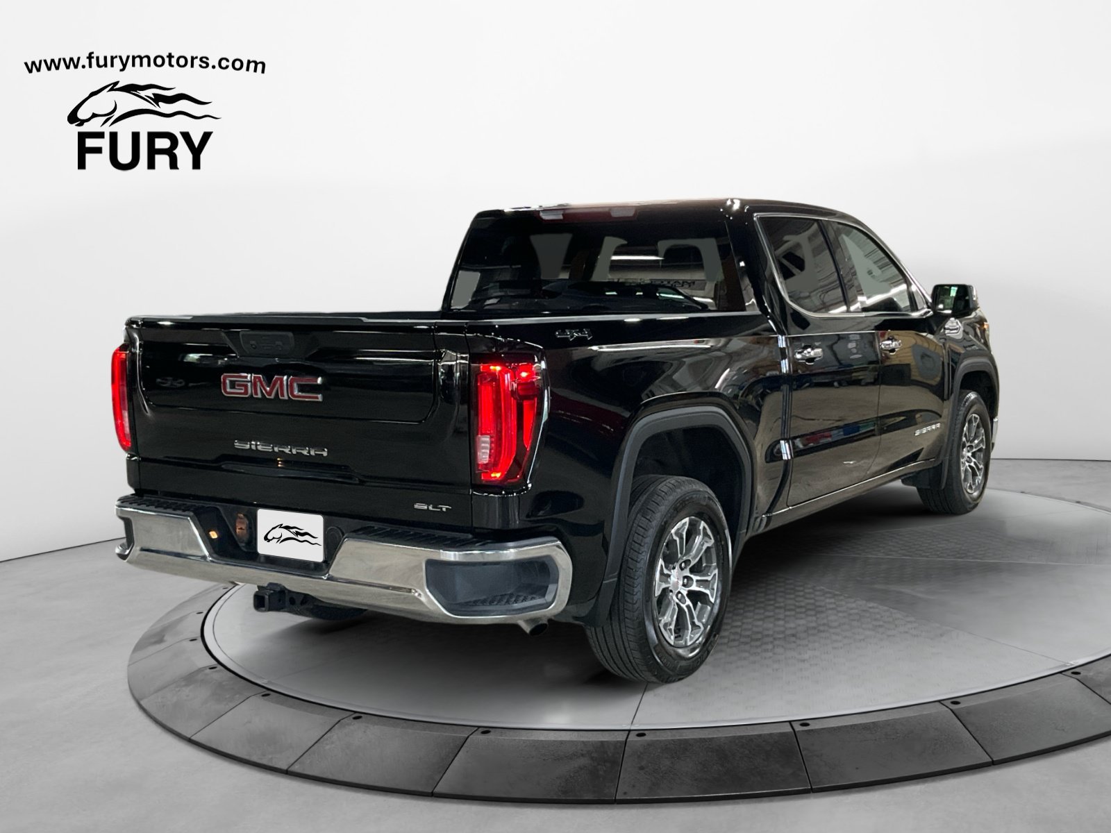 Used 2026 GMC Sierra 1500 SLT AWD/4WD image 4