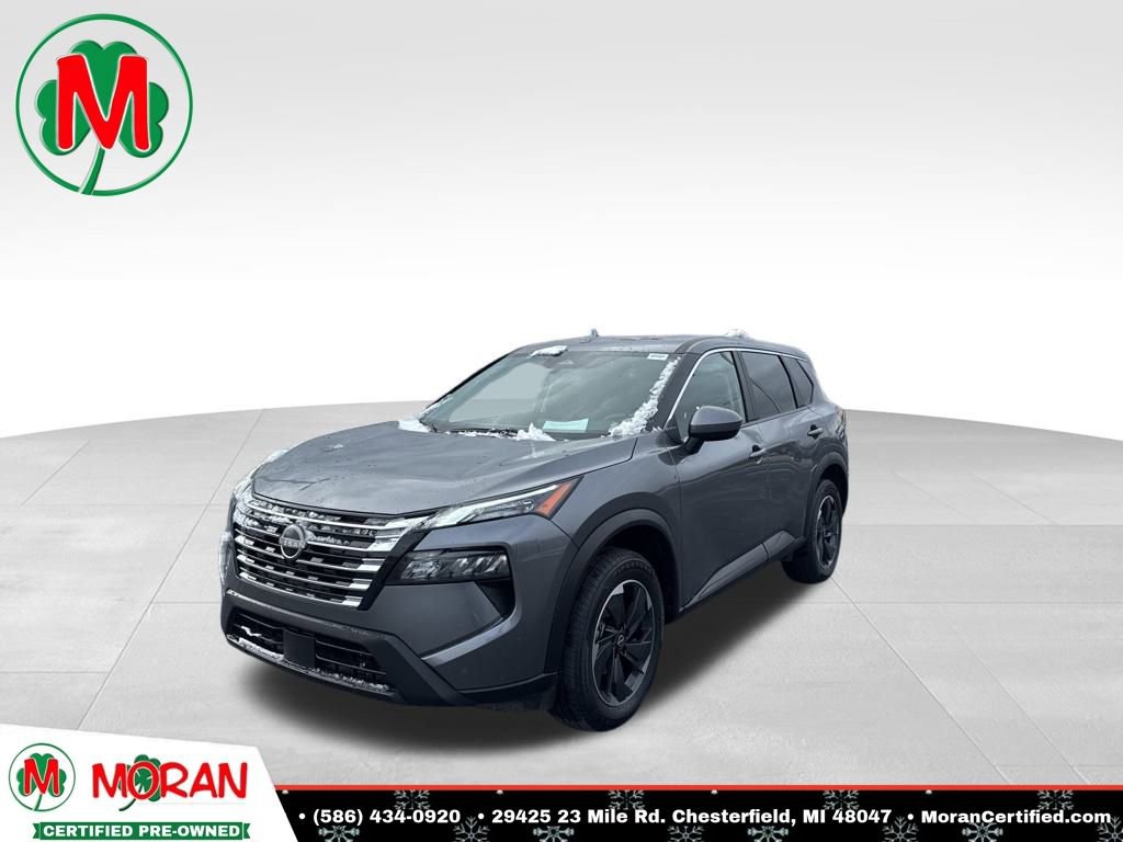 Used 2024 Nissan Rogue SV image 1