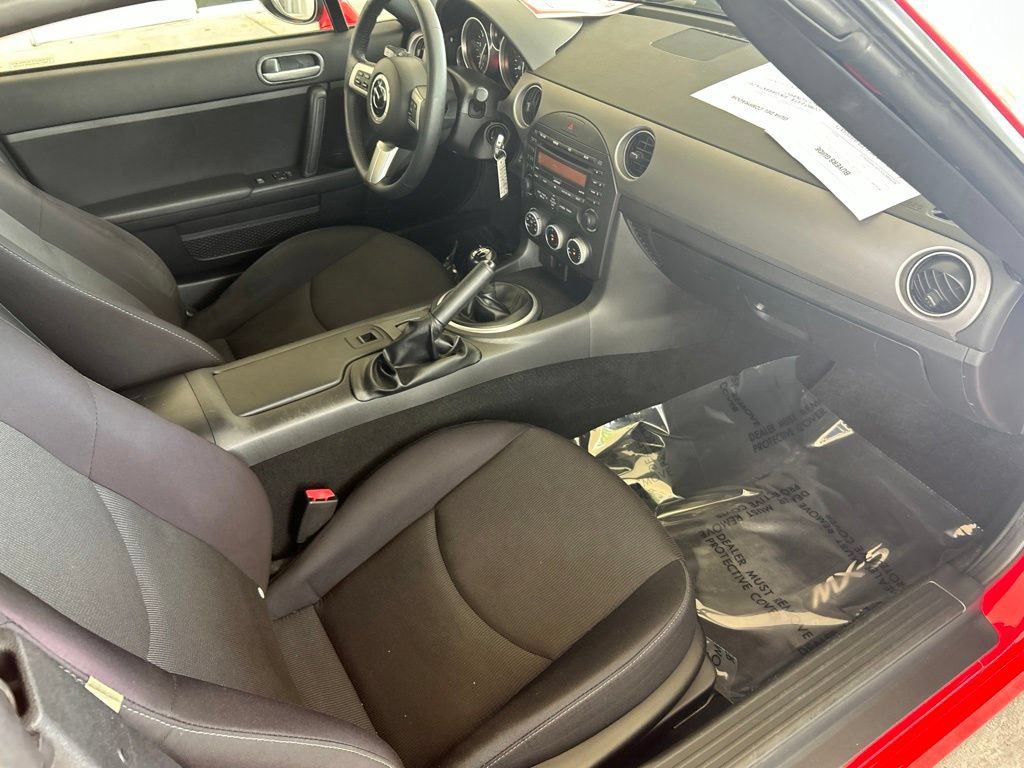Used 2009 MAZDA MX-5 Miata Sport w/ Convenience Pkg RWD image 25