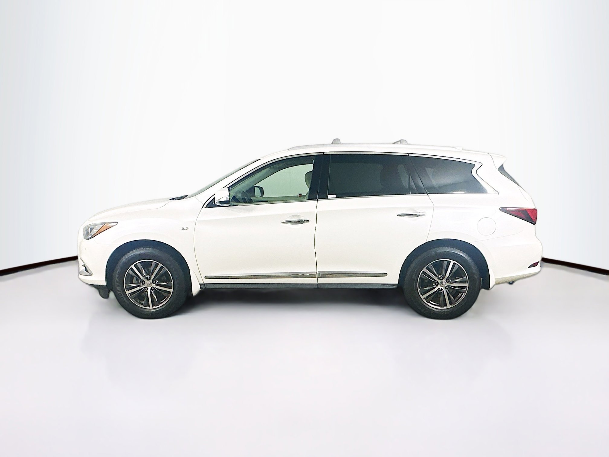 Used 2017 INFINITI QX60 FWD w/ Premium Plus Package image 4