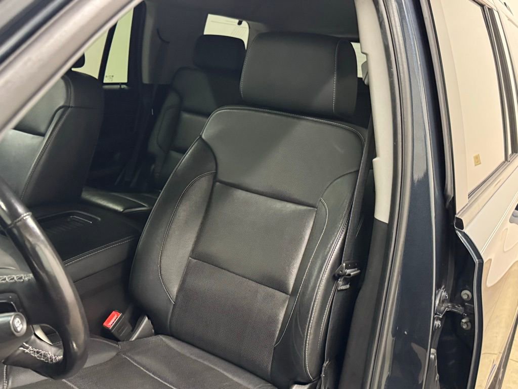 Used 2019 Chevrolet Tahoe Premier w/ RST 6.2L Performance Edition image 45