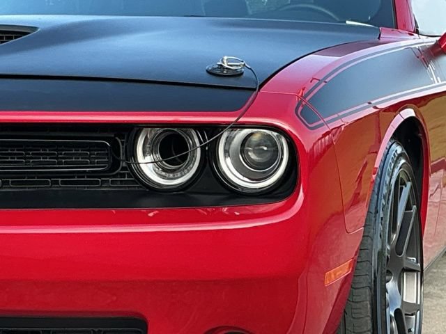 Used 2018 Dodge Challenger T/A RWD image 11