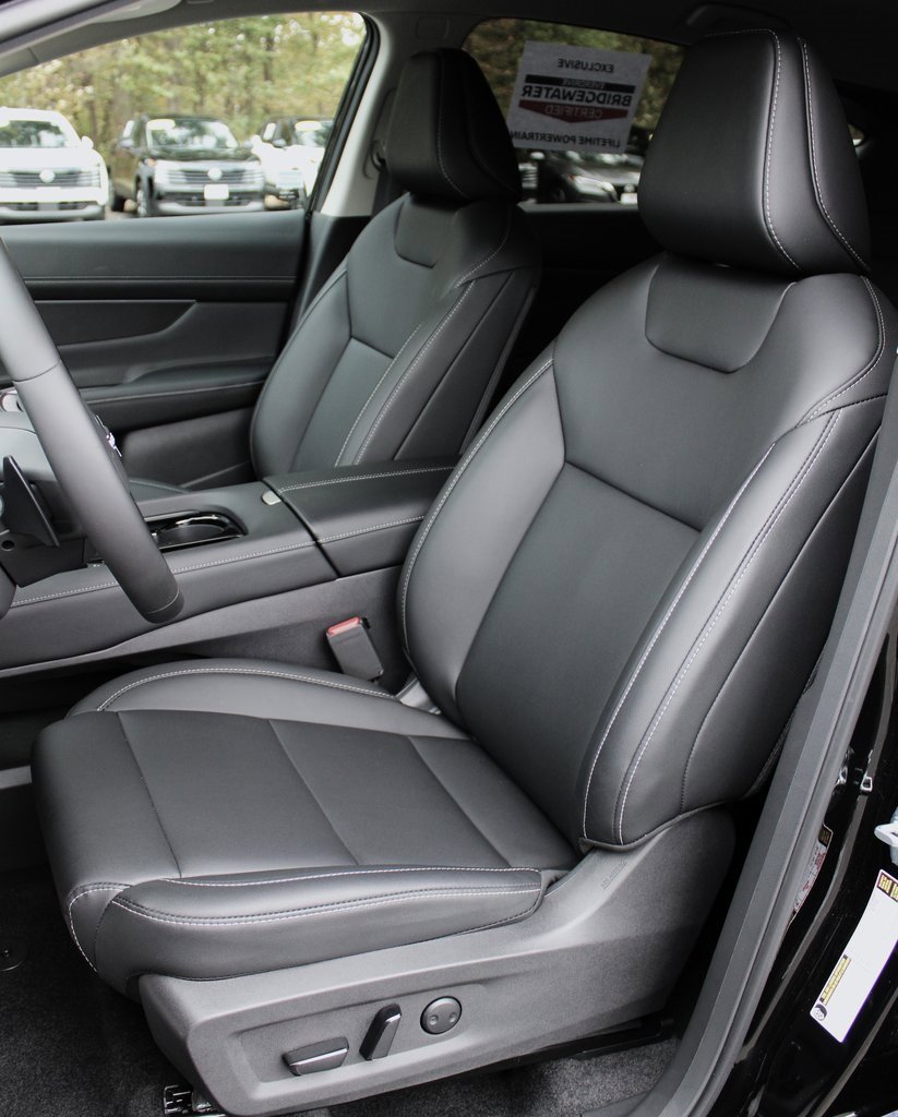 Certified 2025 Nissan Murano SV image 20