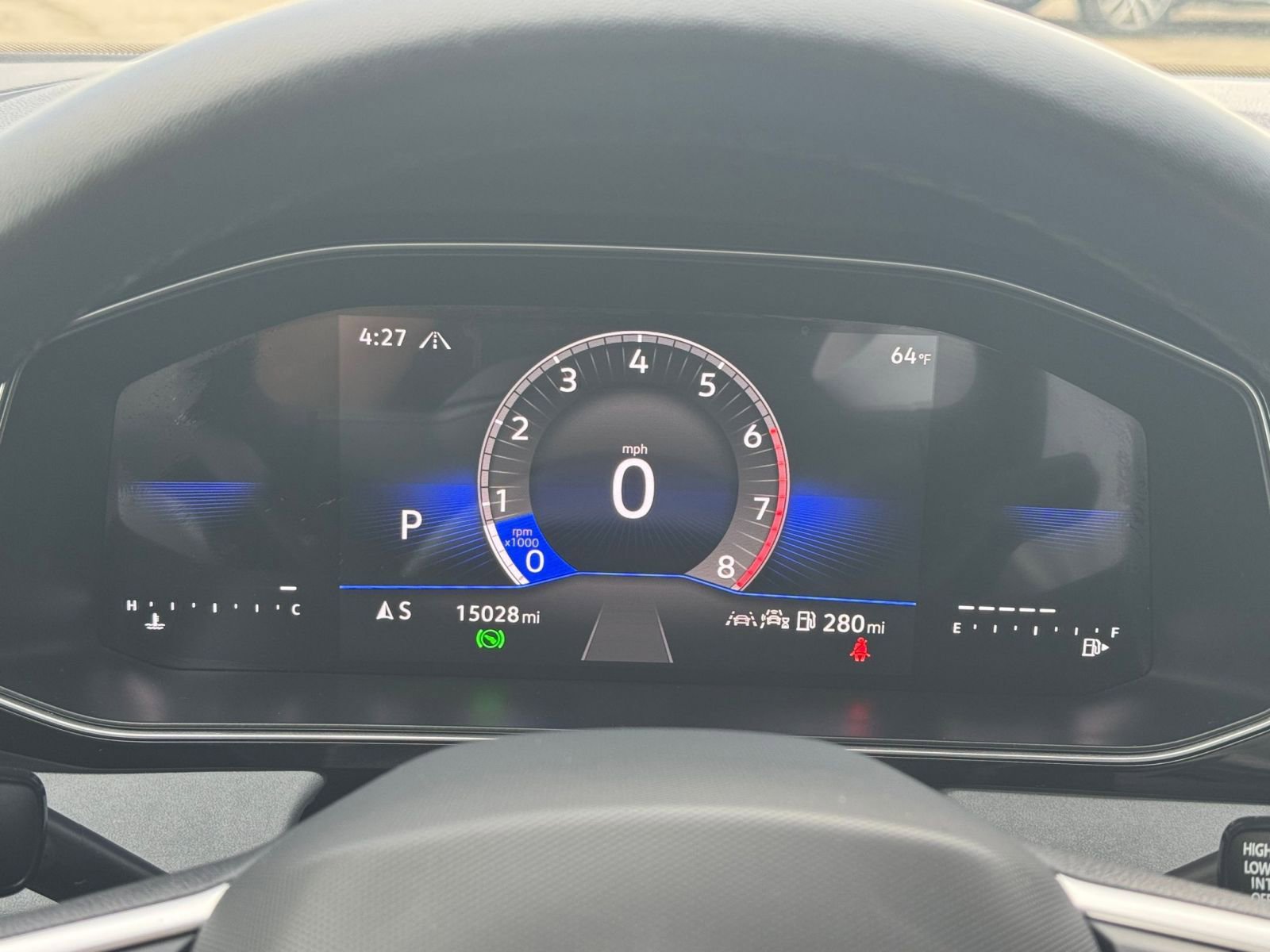 Used 2025 Volkswagen Jetta SE image 41