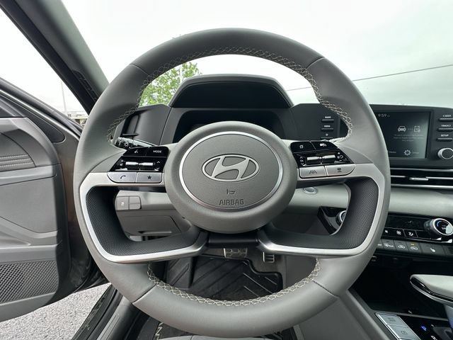 New 2026 Hyundai Elantra SEL Sport Premium FWD image 18