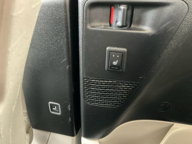 Used 2017 Chrysler Pacifica Limited FWD image 20
