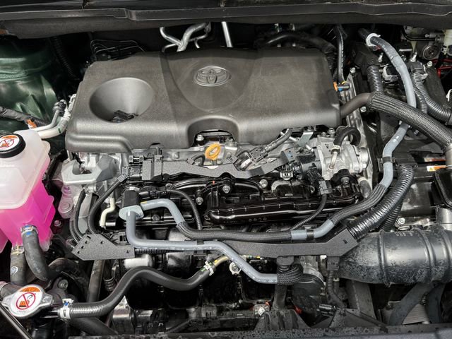 Used 2026 Toyota Sienna LE FWD image 35